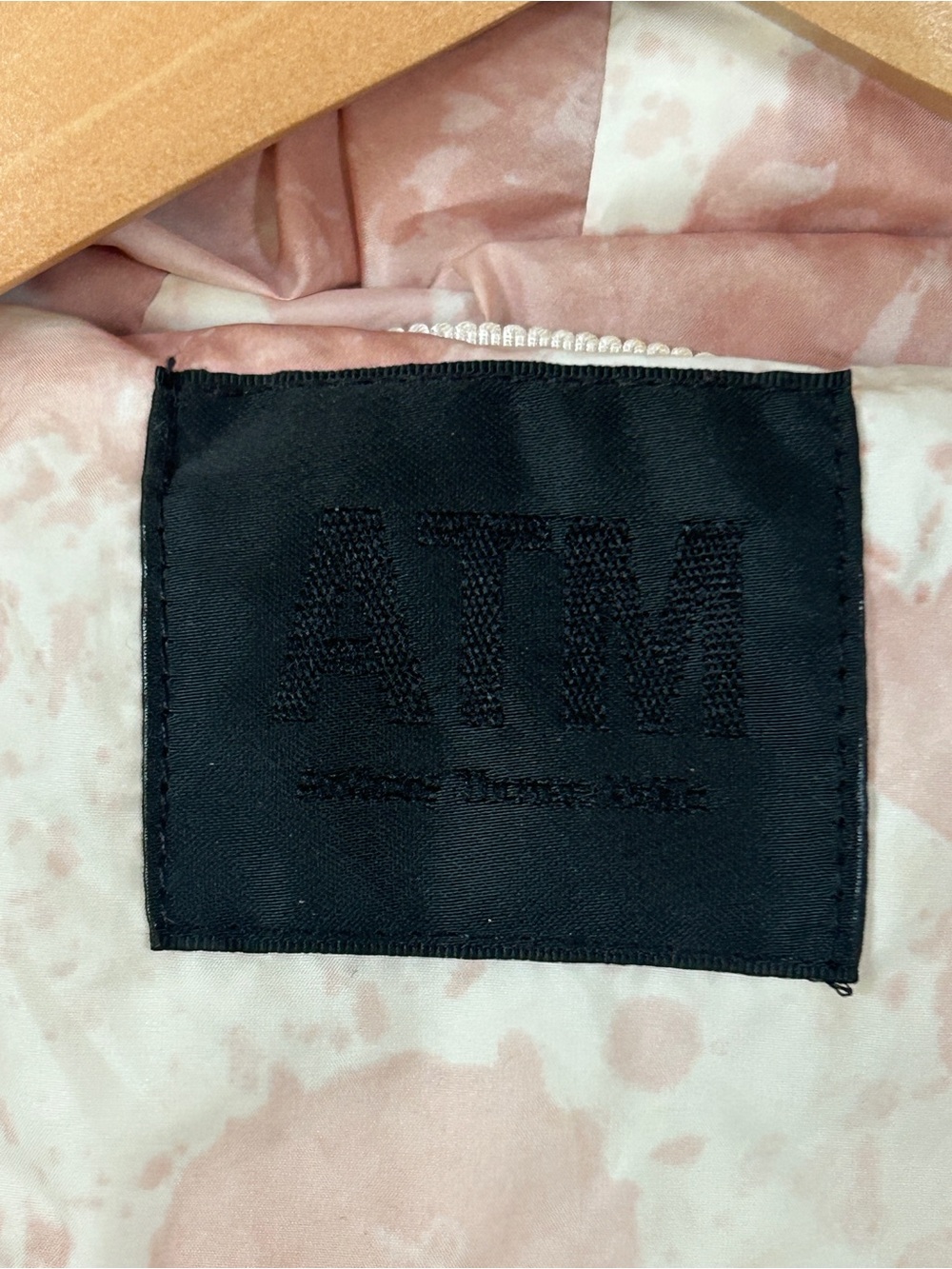 ATM Anthony Thomas Melillo Tie-Dye Down Puffer Jacket | Large | Chalk/Lunar Pink - Picture 4 of 16
